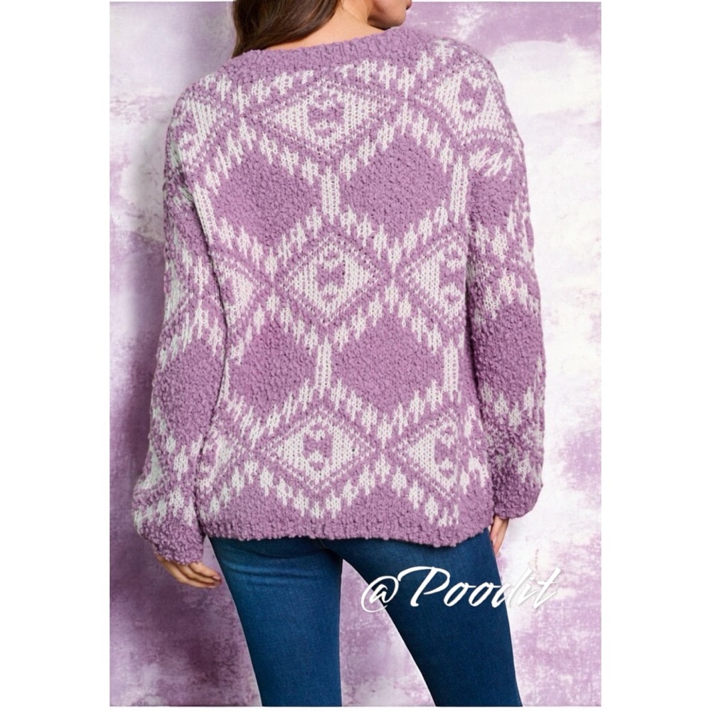 BLUE B lavender distressed v neck sweater S M L - Picture 2 of 7